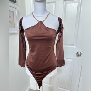 Off The Shoulder Stretch Satin Bodysuit w/ Chain Detail